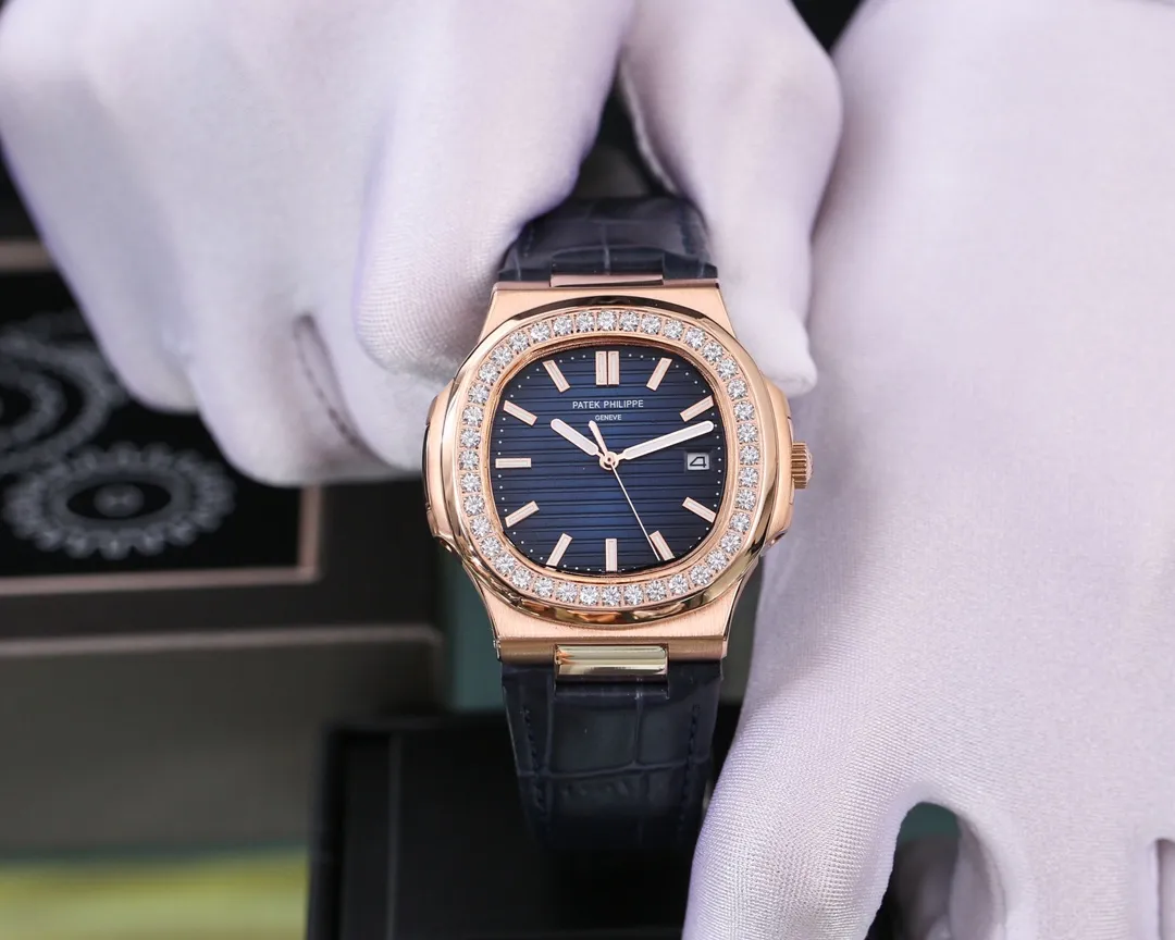 【High-end replica】💰1300! Patek Philippe [Fu] replica of the thinnest steel watch king 5711 Nautilus, the king of steel watches PP Patek Philippe 5711 is the best in the entire network equipped with a fully automatic mechanical movement, customized ergonomic strap, equipped with a full stainless steel belt, imported calf leather belt, rubber belt, combined with genuine products, the Patek Philippe with the best experience on the entire network! Welcome to reprint!